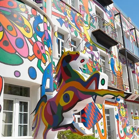 Hotel Artmadams 4*
